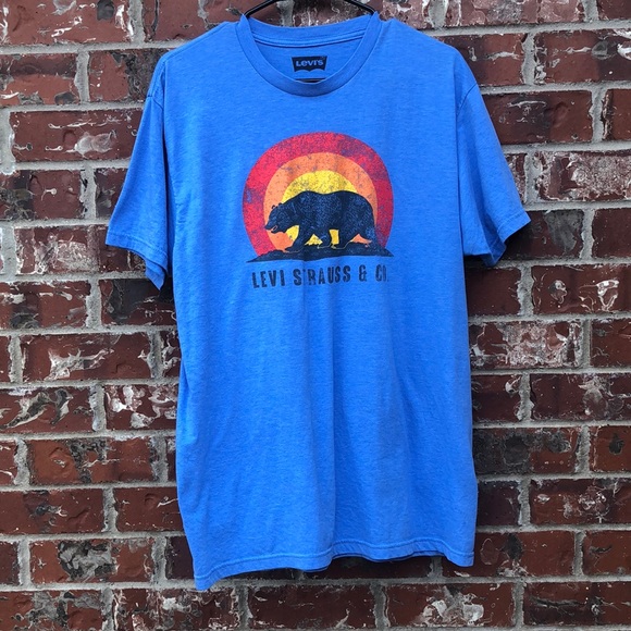 Levi’s graphic T-shirt - Picture 1 of 5